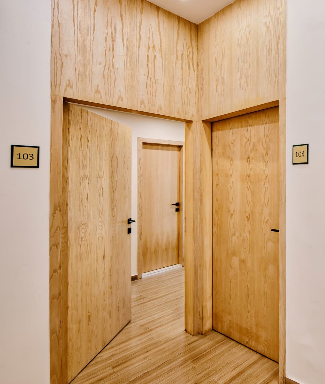 Hallway to the Executive rooms